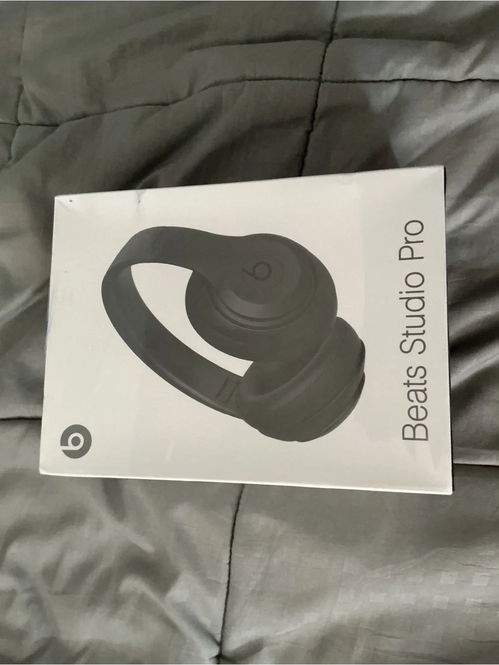 Beats studio pro 3s BRAND NEW